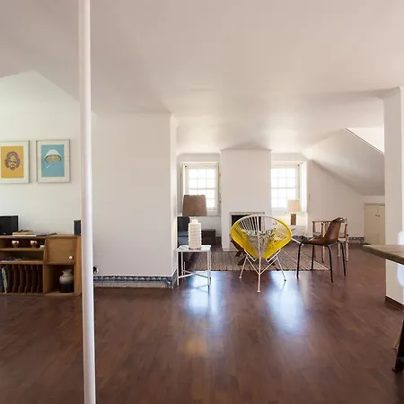 Estrela Views | Rentexperience Appartamento *
